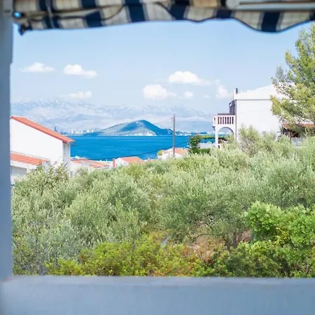 Mediterranean Oasis Feriehus Trogir